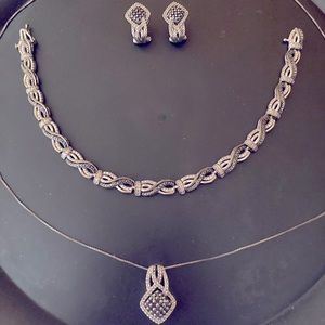 Black & Diamond 3 Piece Set. Price is $50